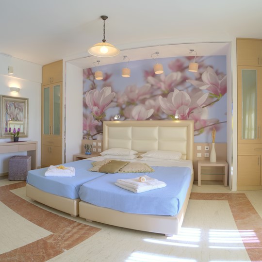 Pyrgos Beach Hotel Apartment