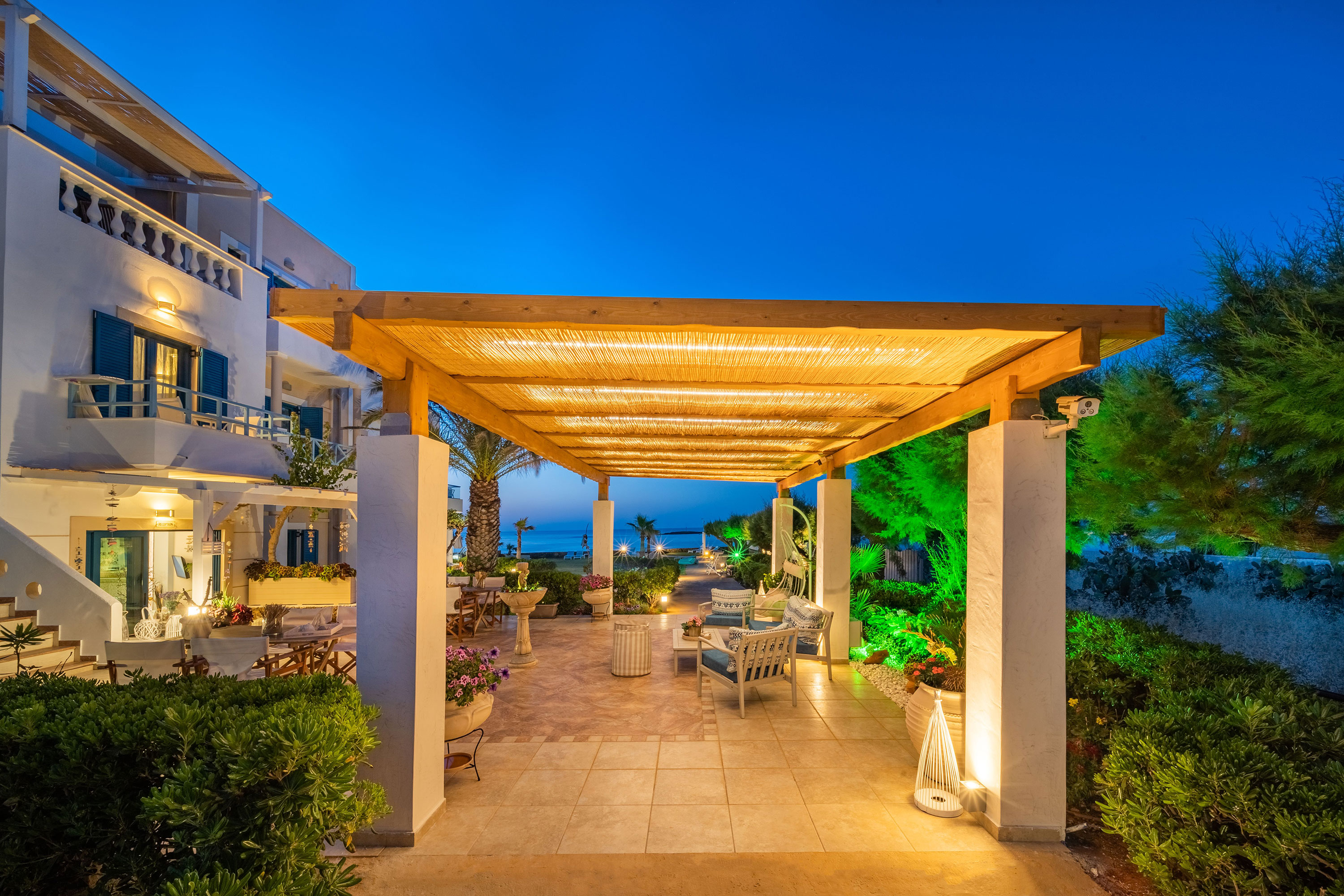 Pyrgos Beach Hotel Apartment