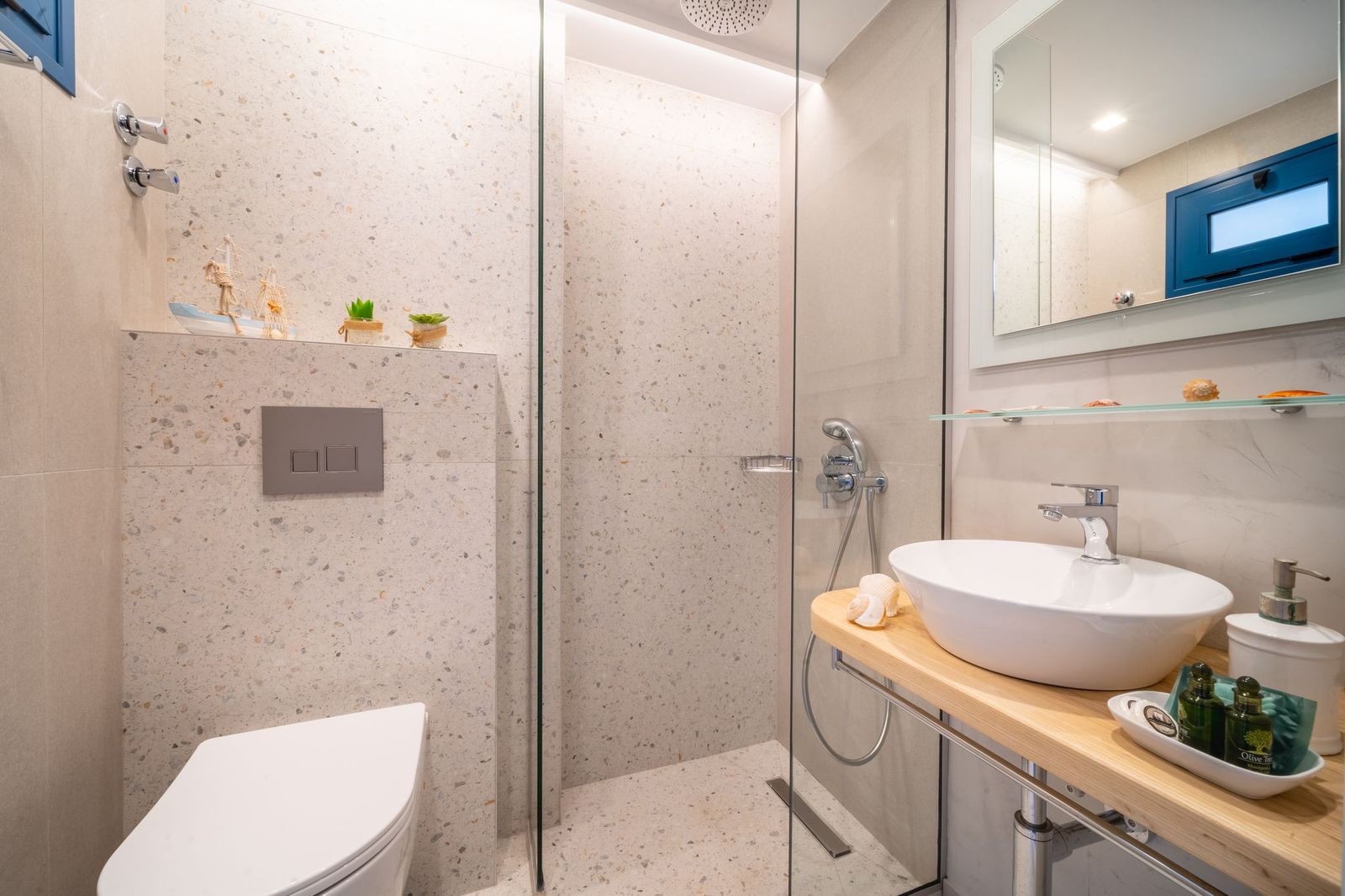 Pyrgos Beach Hotel Apartment