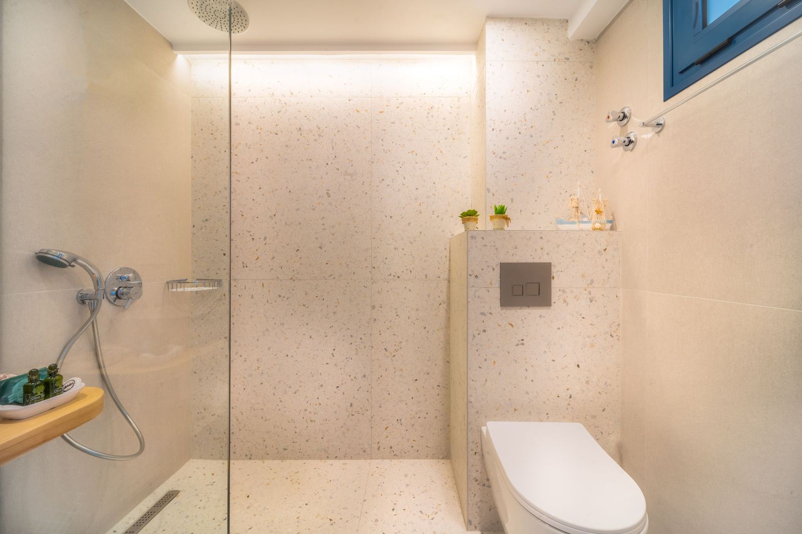 Pyrgos Beach Hotel Apartment