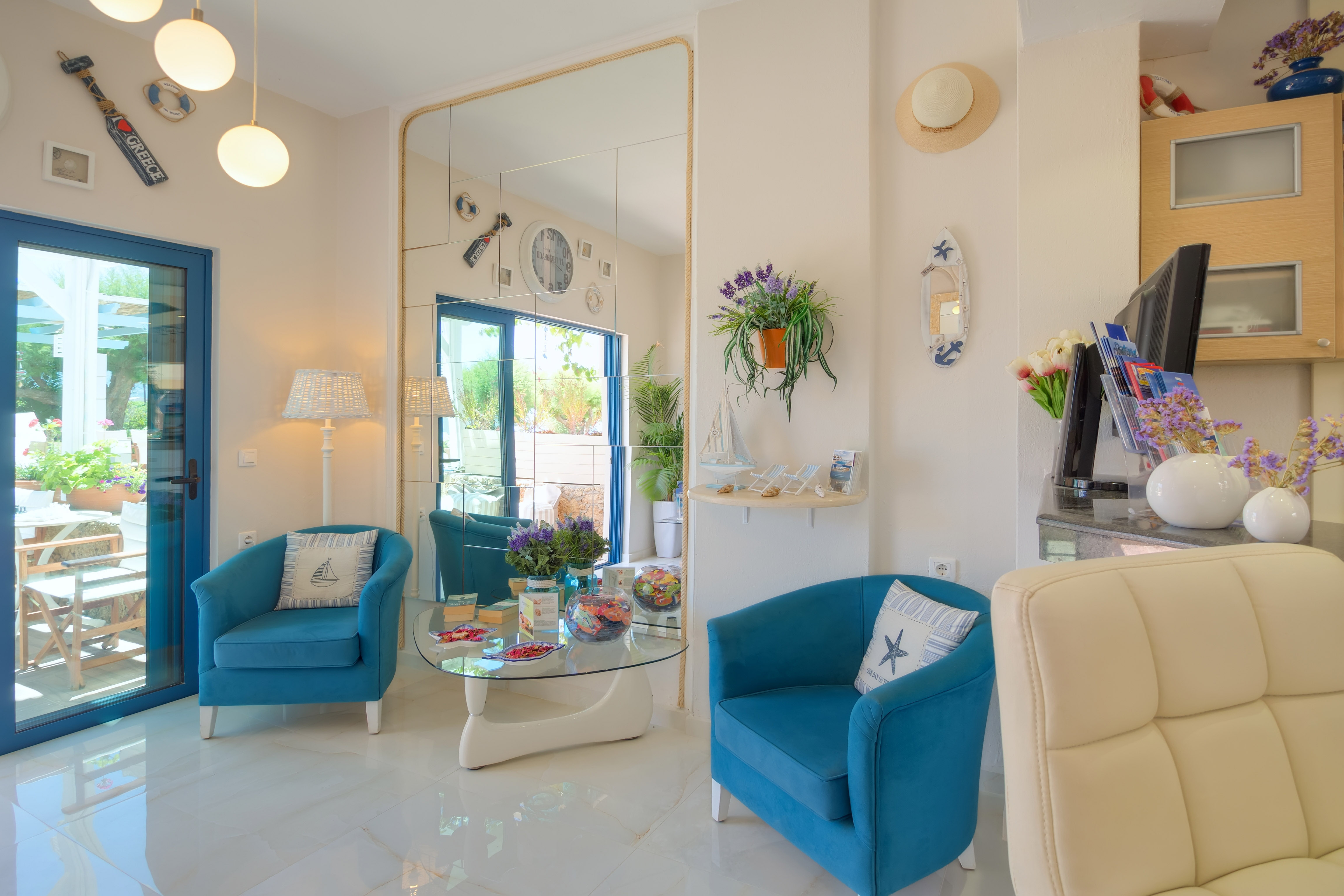 Pyrgos Beach Hotel Apartment